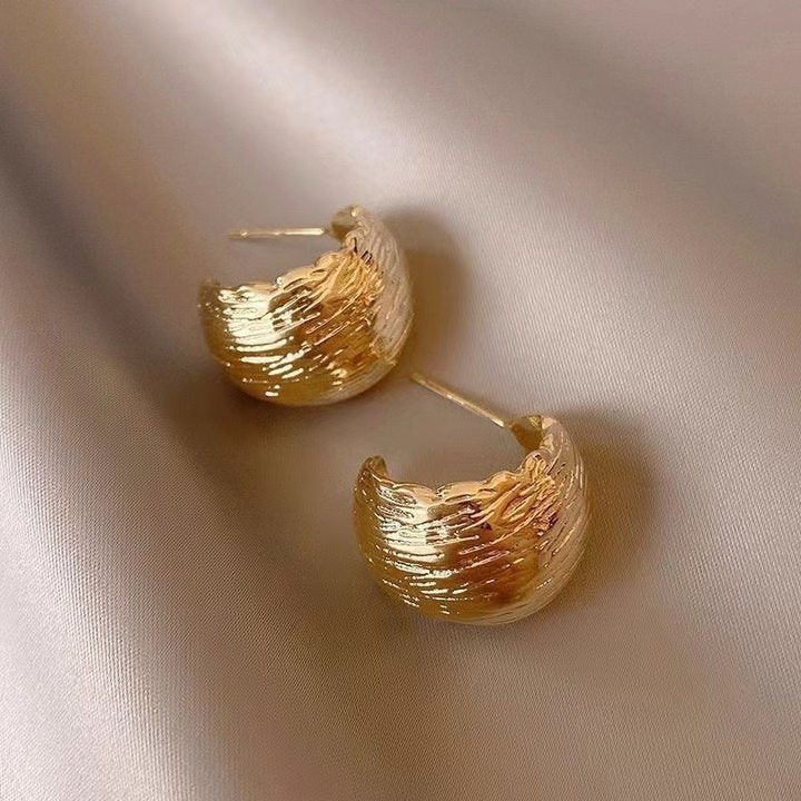 Lustre Bloom Silver Pearl Earrings