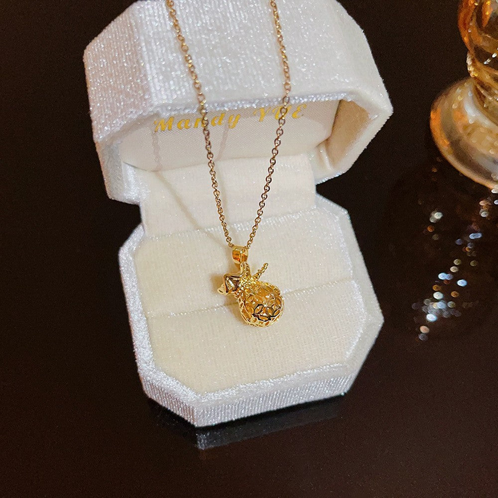 Titanium Steel Zircon Necklace with Geometric Pendant
