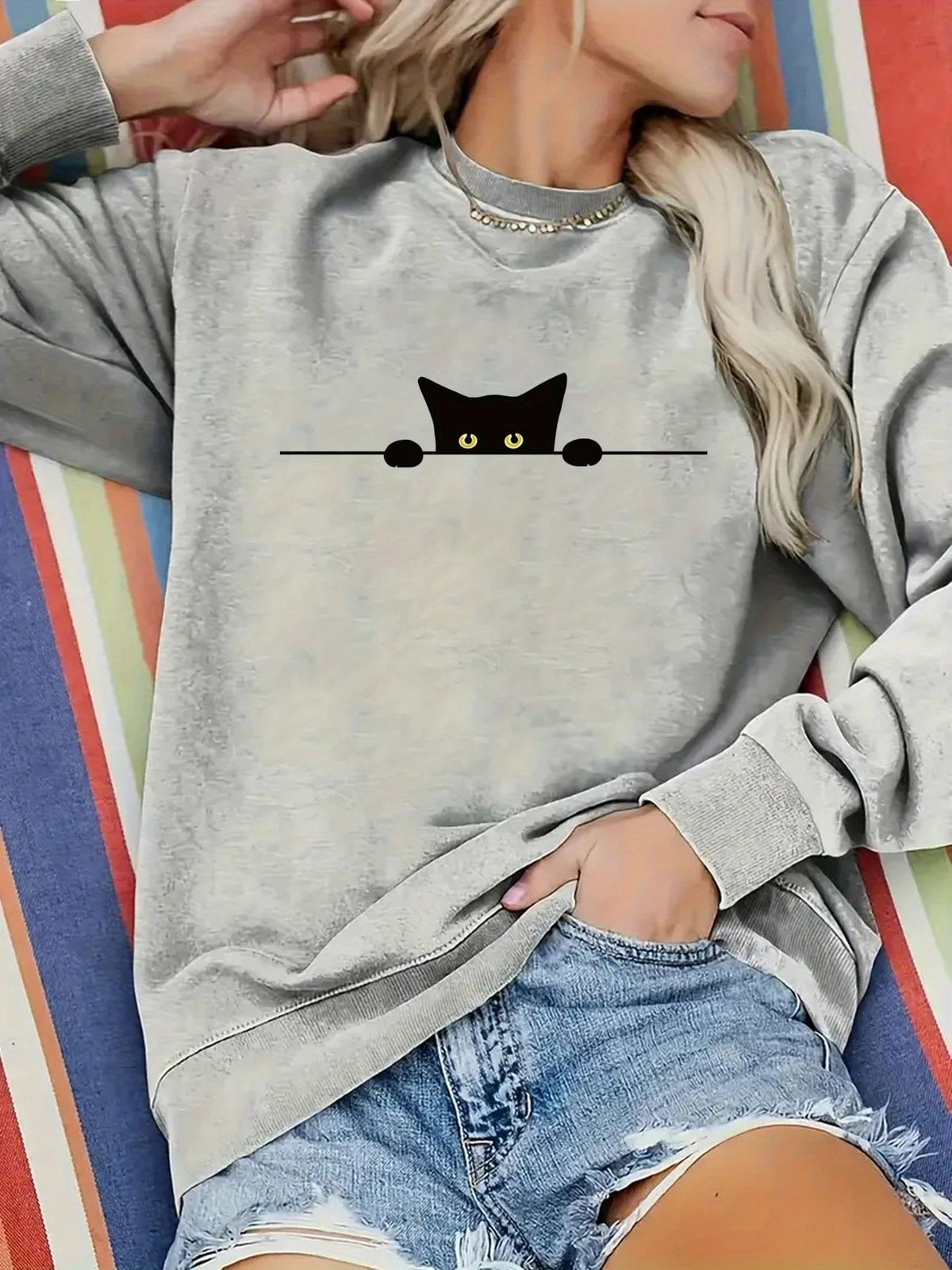 Cat Print Round Neck Sweatshirt