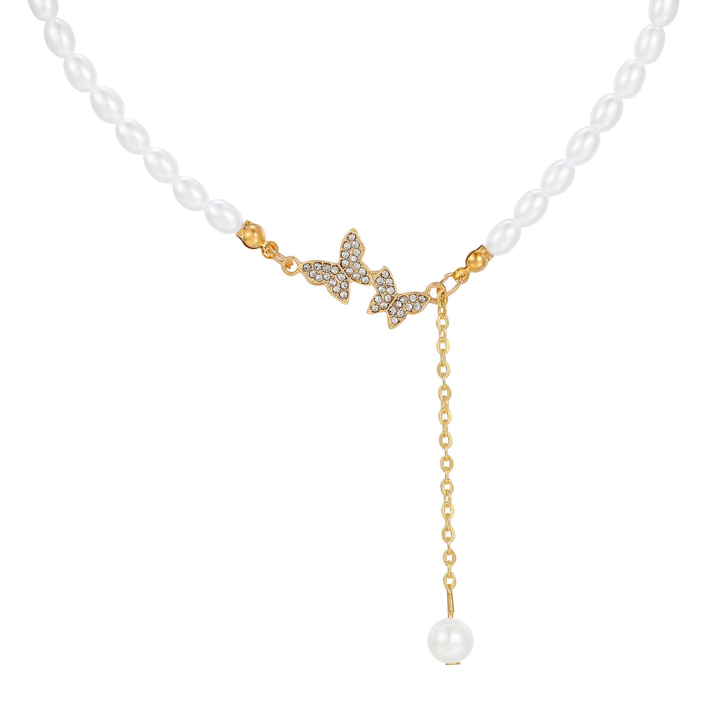 Retro Luxury Butterfly Pearl Pendant Necklace
