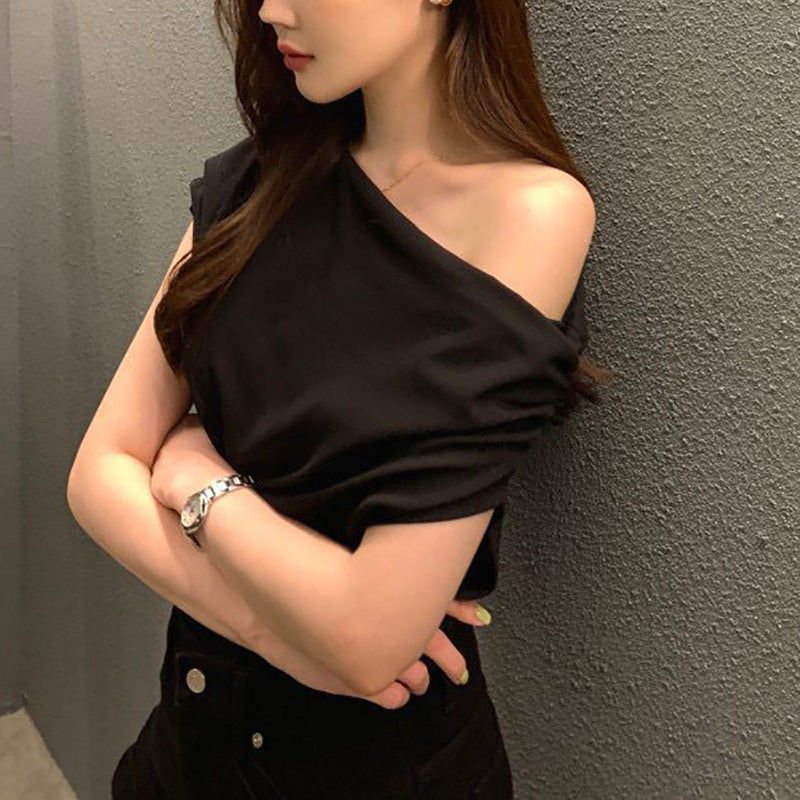 Short-sleeved T-shirt for girls