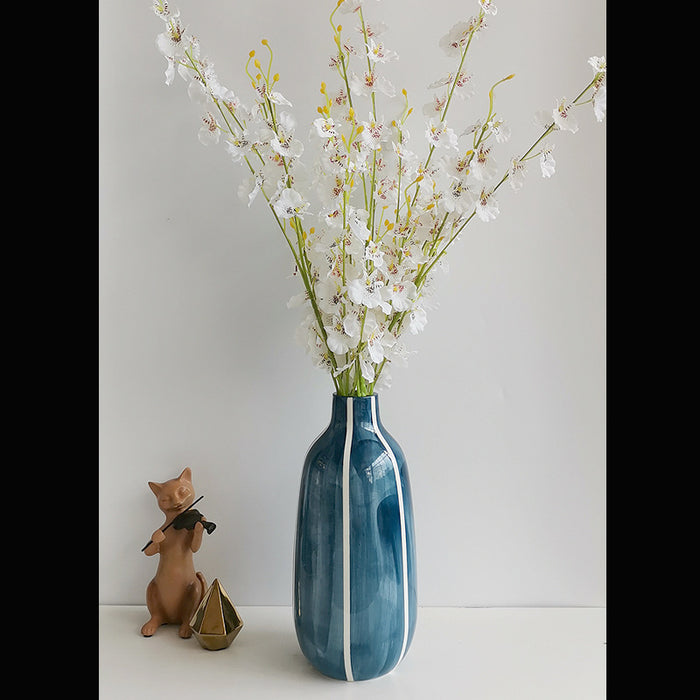 Modern Chinese Ceramic Vase