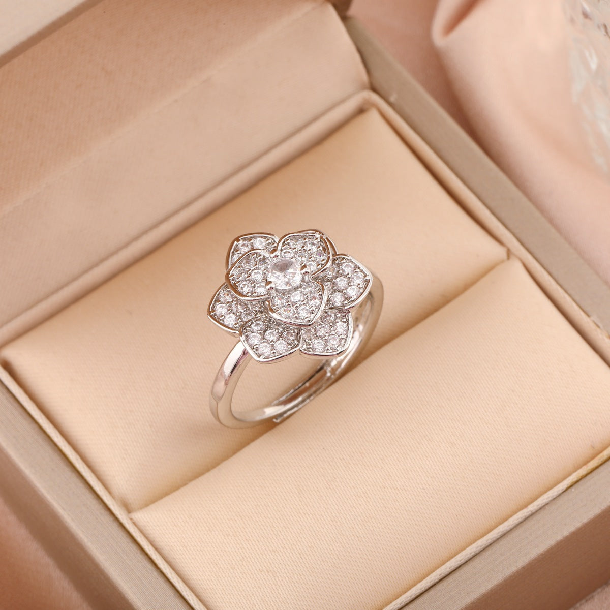 Adjustable Spinning Zircon Copper Ring