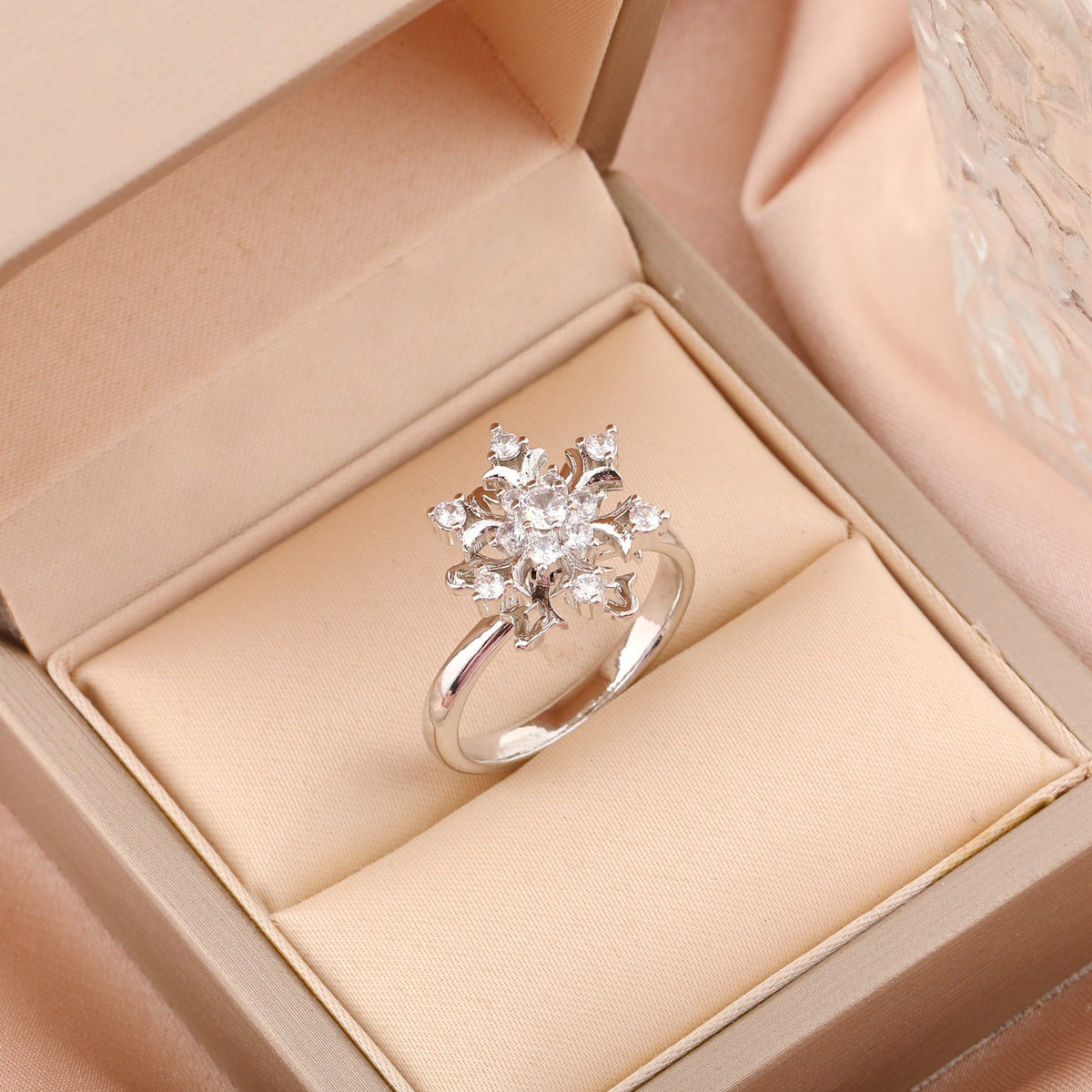 Adjustable Spinning Zircon Copper Ring