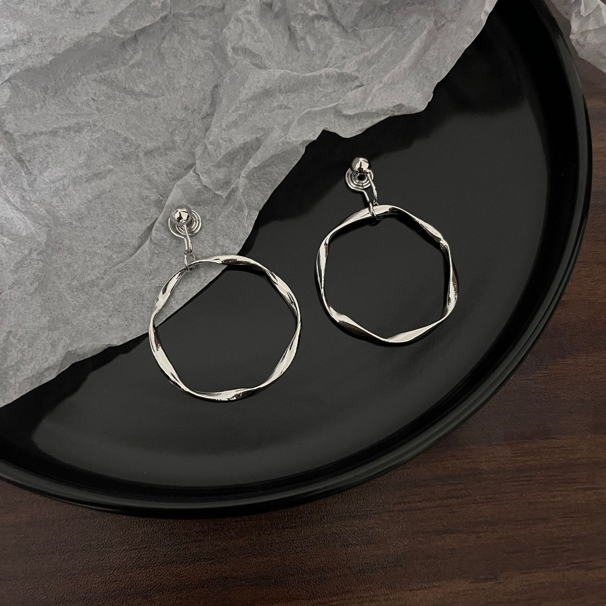 Aurielle Clip-On Pearl Earrings