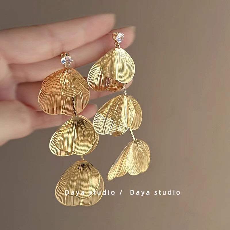 Lirio Charm Bow & Butterfly Earrings