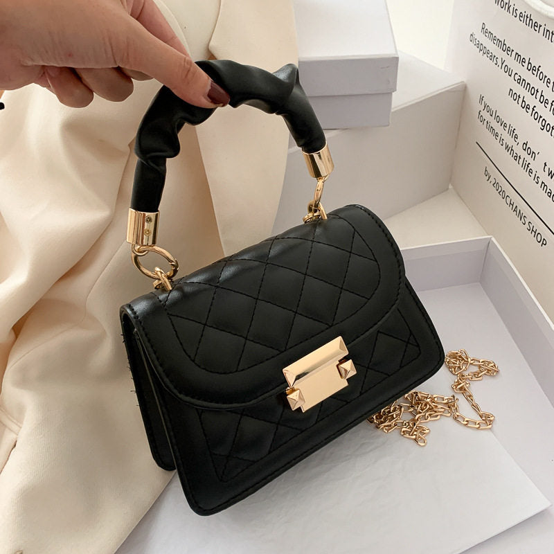 Lady's shoulder bag