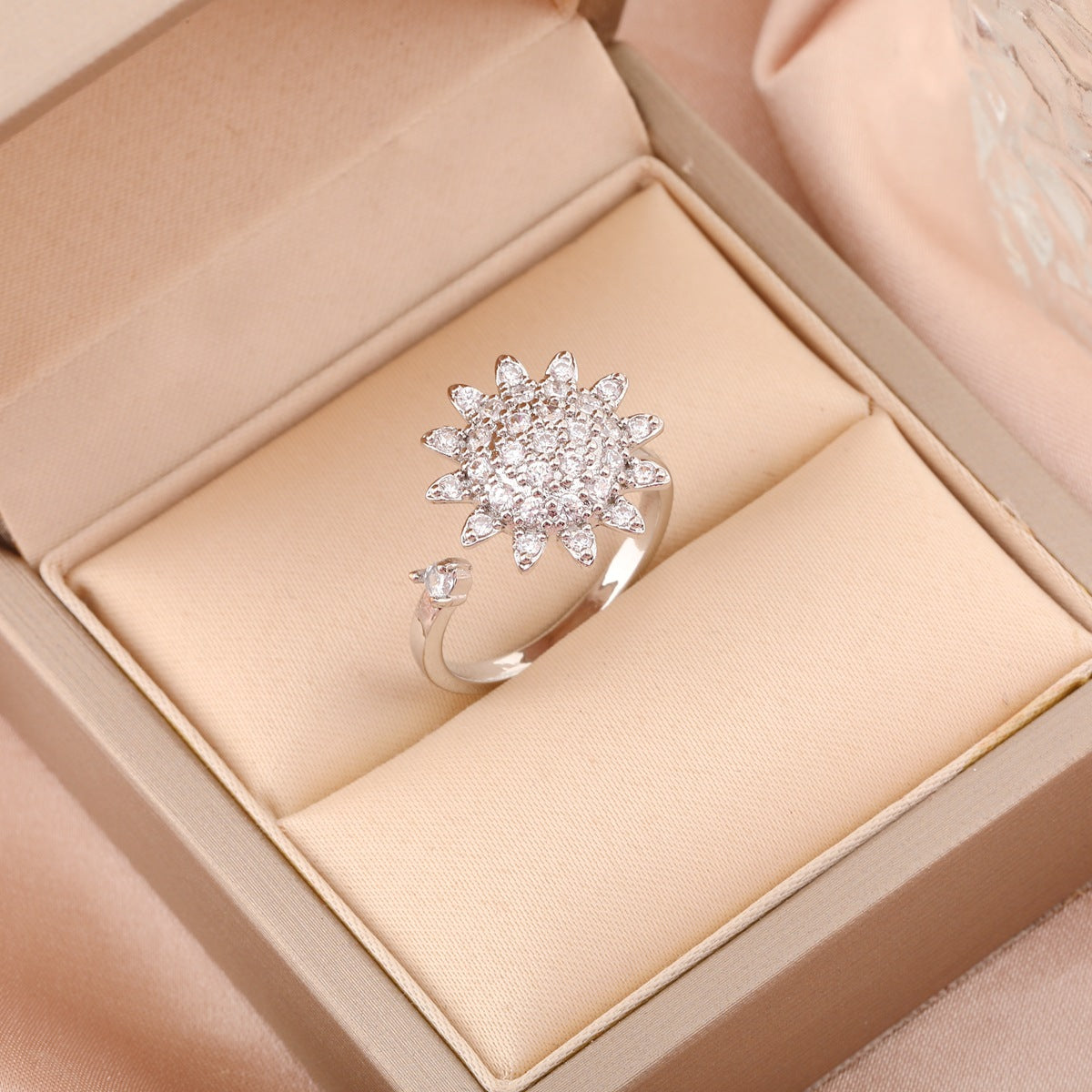 Adjustable Spinning Zircon Copper Ring
