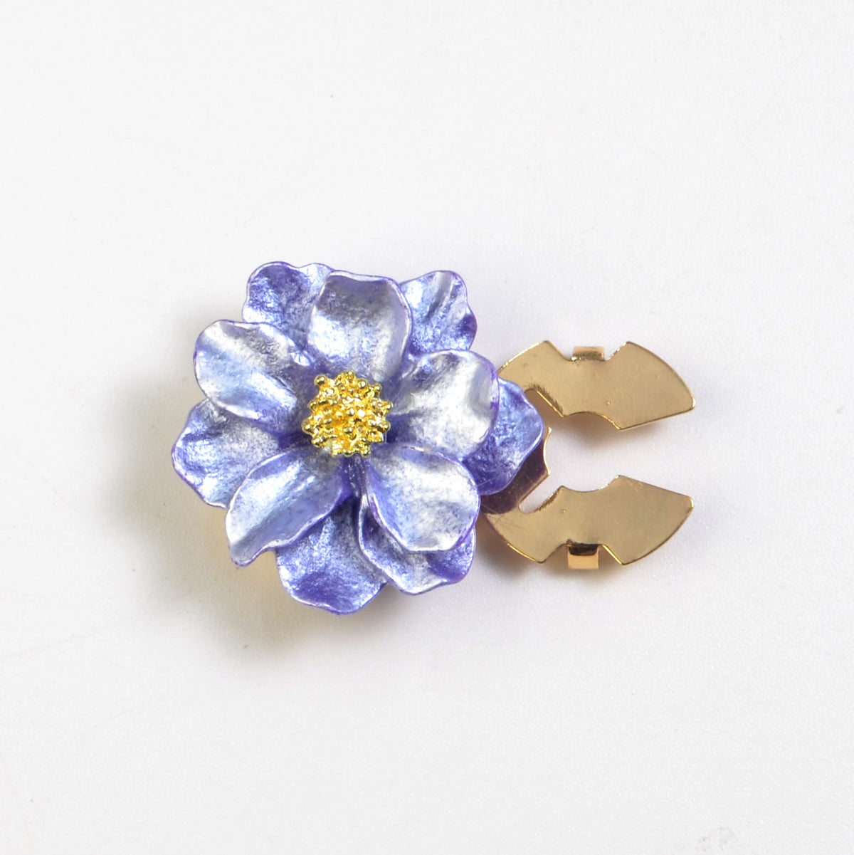 Pearlescent Floral Button Cover