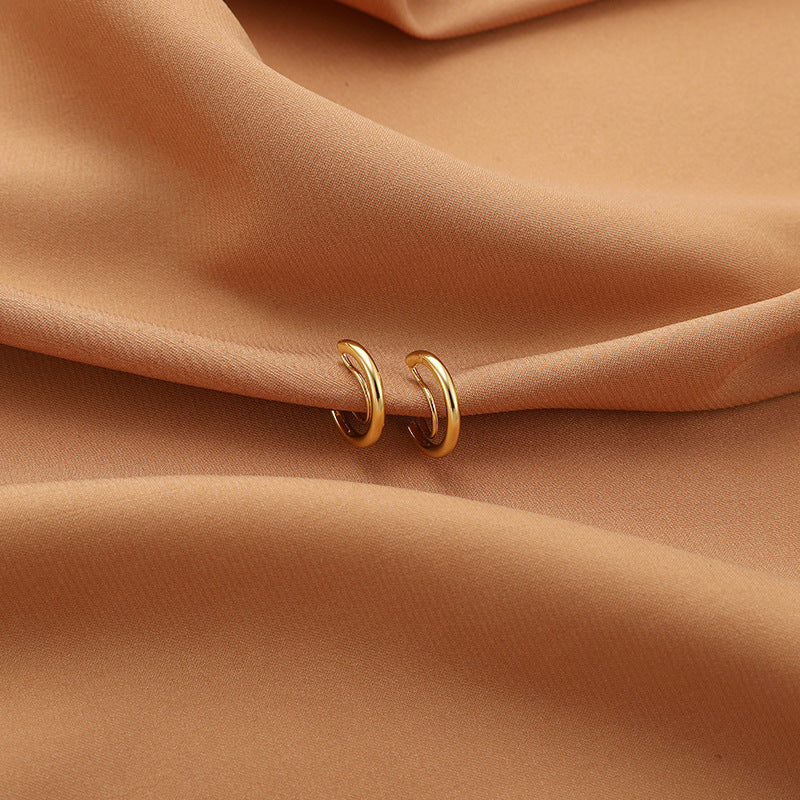 Aurielle Clip-On Pearl Earrings