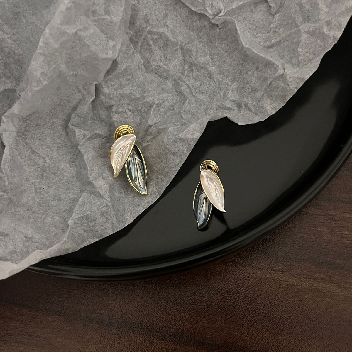 Aurielle Clip-On Pearl Earrings